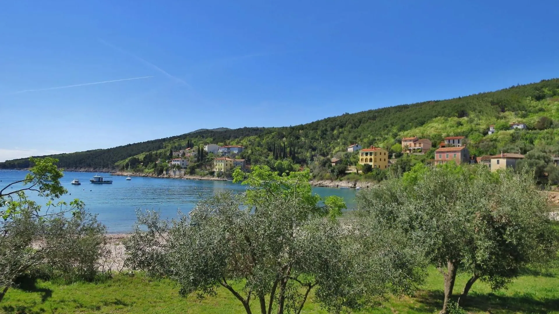Holiday Home Villa Anthea Paola By Interhome Nedescina