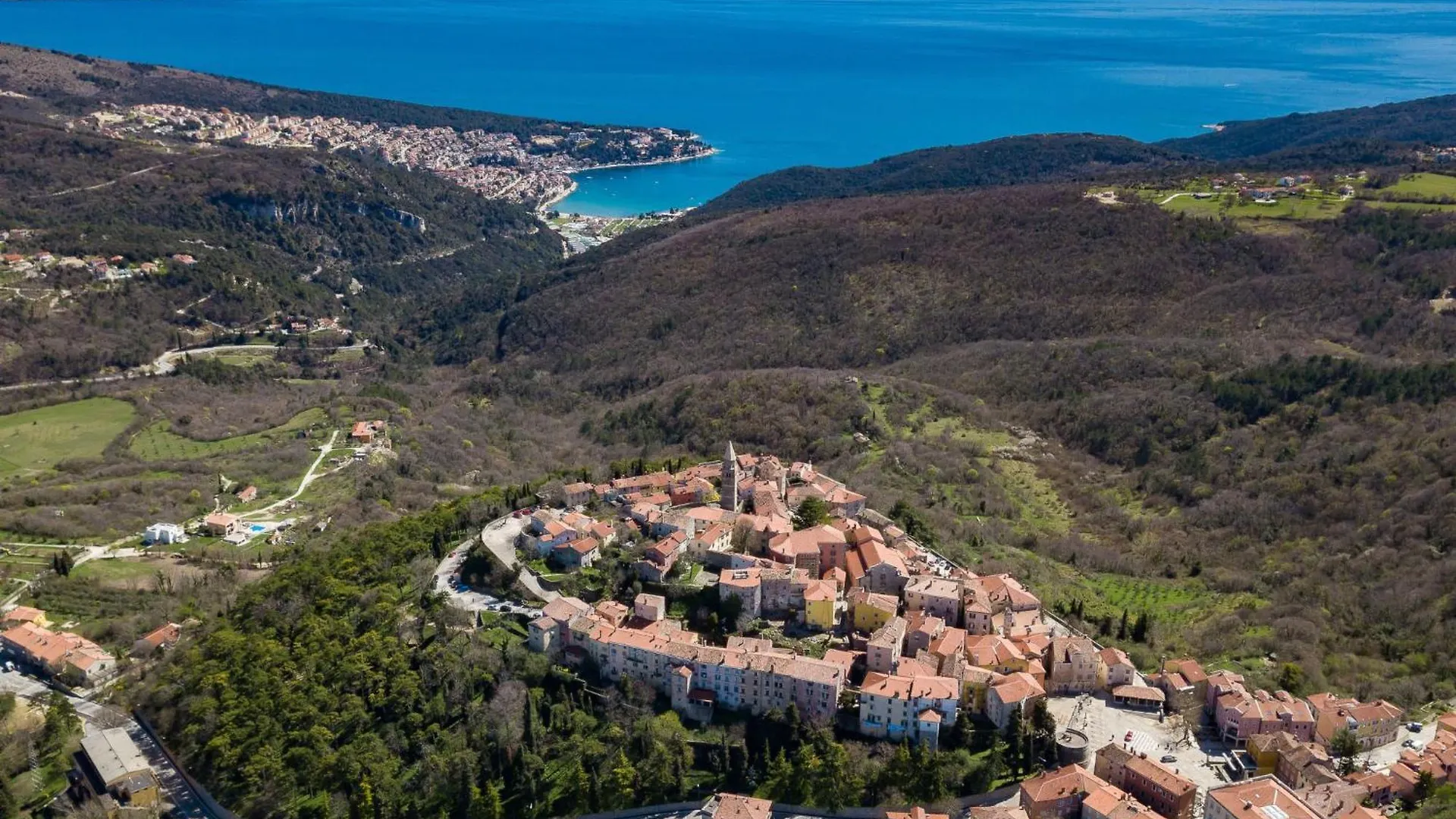 Holiday Home Villa Anthea Paola By Interhome Nedescina